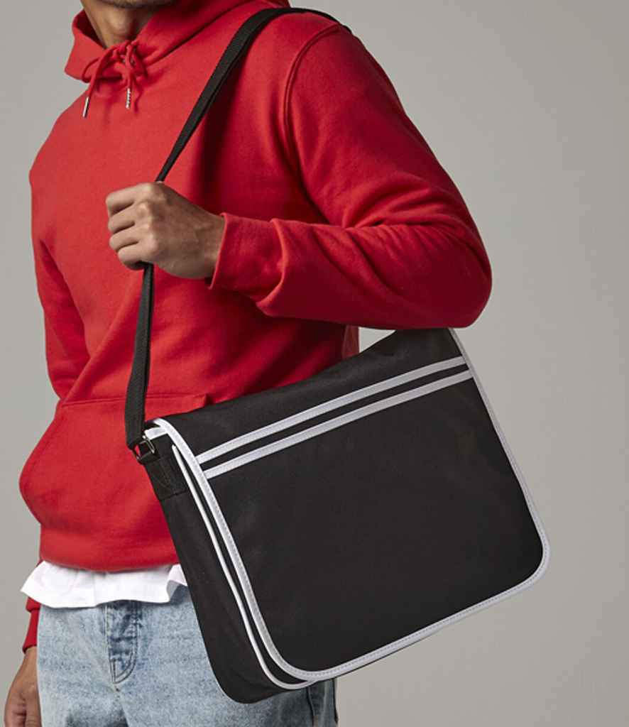 BagBase Retro Messenger